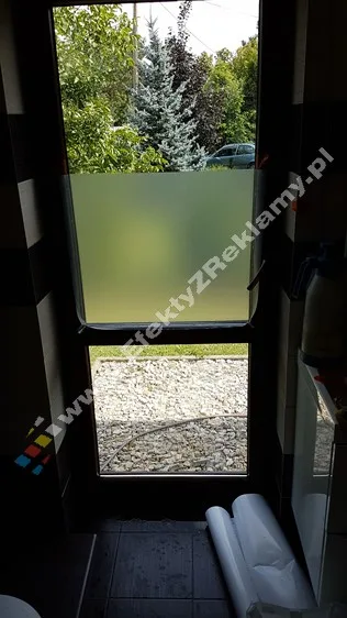 okna w łazience i toalecie — folia mleczna, Częstochowa (zdjęcie 3)
